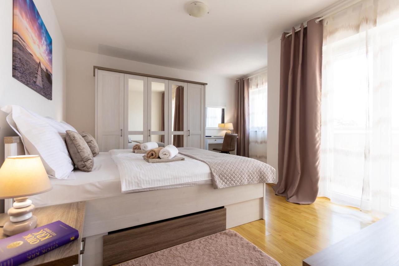 Apartment Demo Malinska Exteriér fotografie