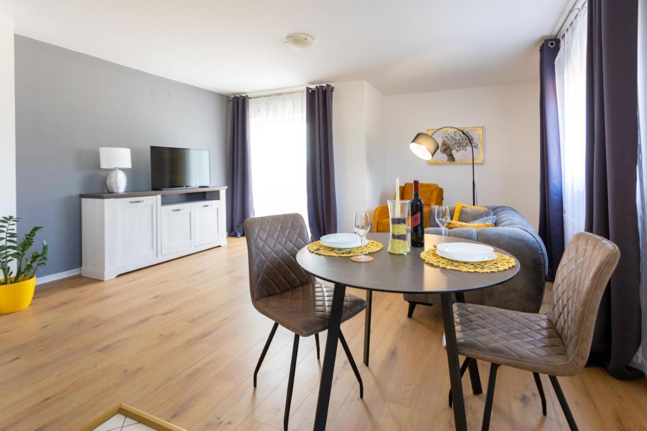 Apartment Demo Malinska Exteriér fotografie
